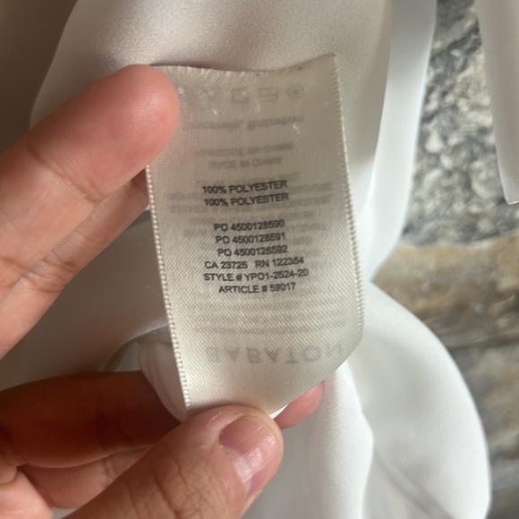 Babaton Randy Blouse - Picture 3 of 5